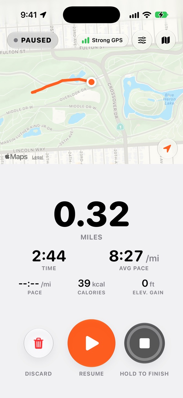 Live run screen with route map and stats